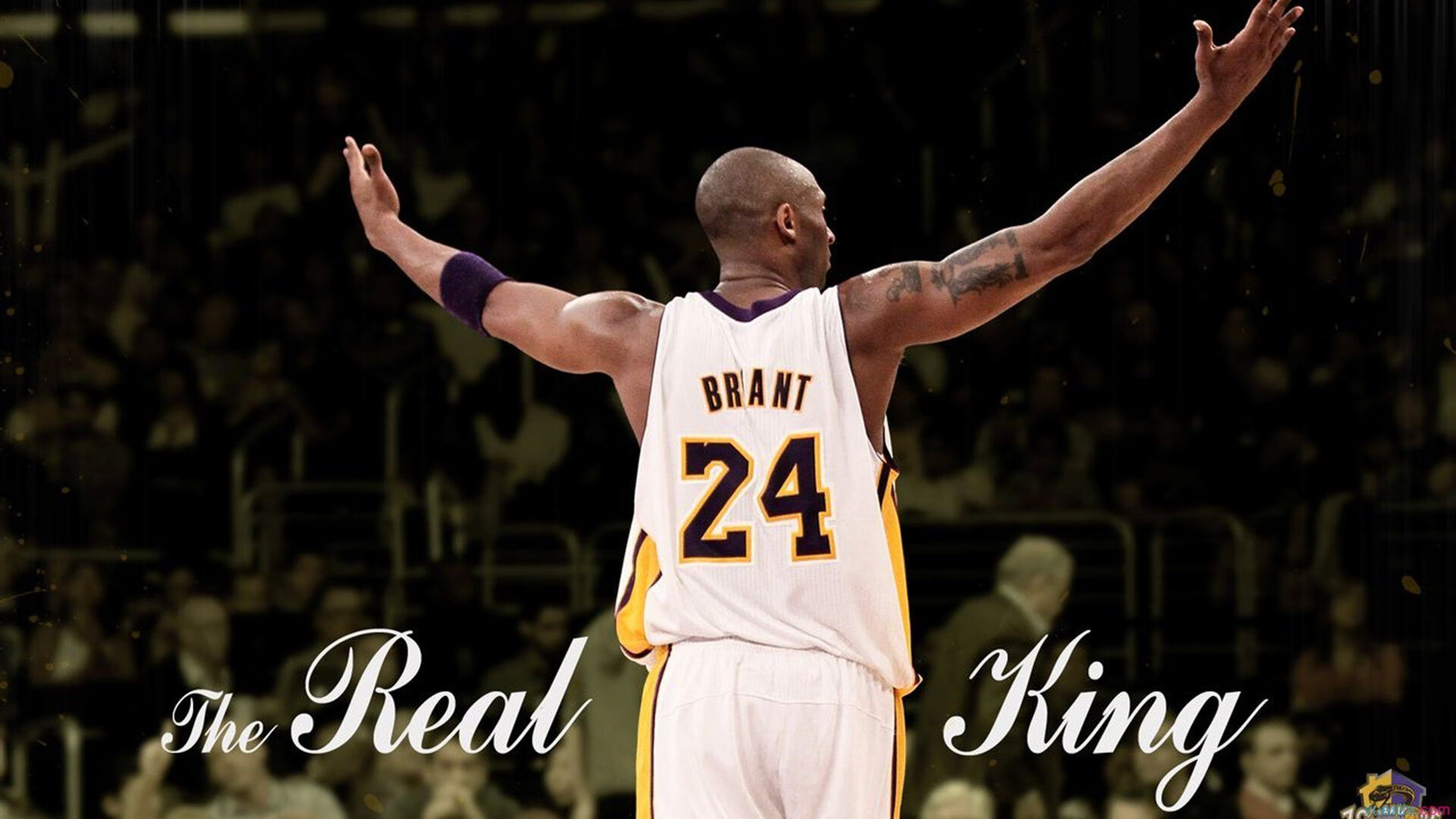 拼搏是中国篮球永恒的旋律，拼搏是一种